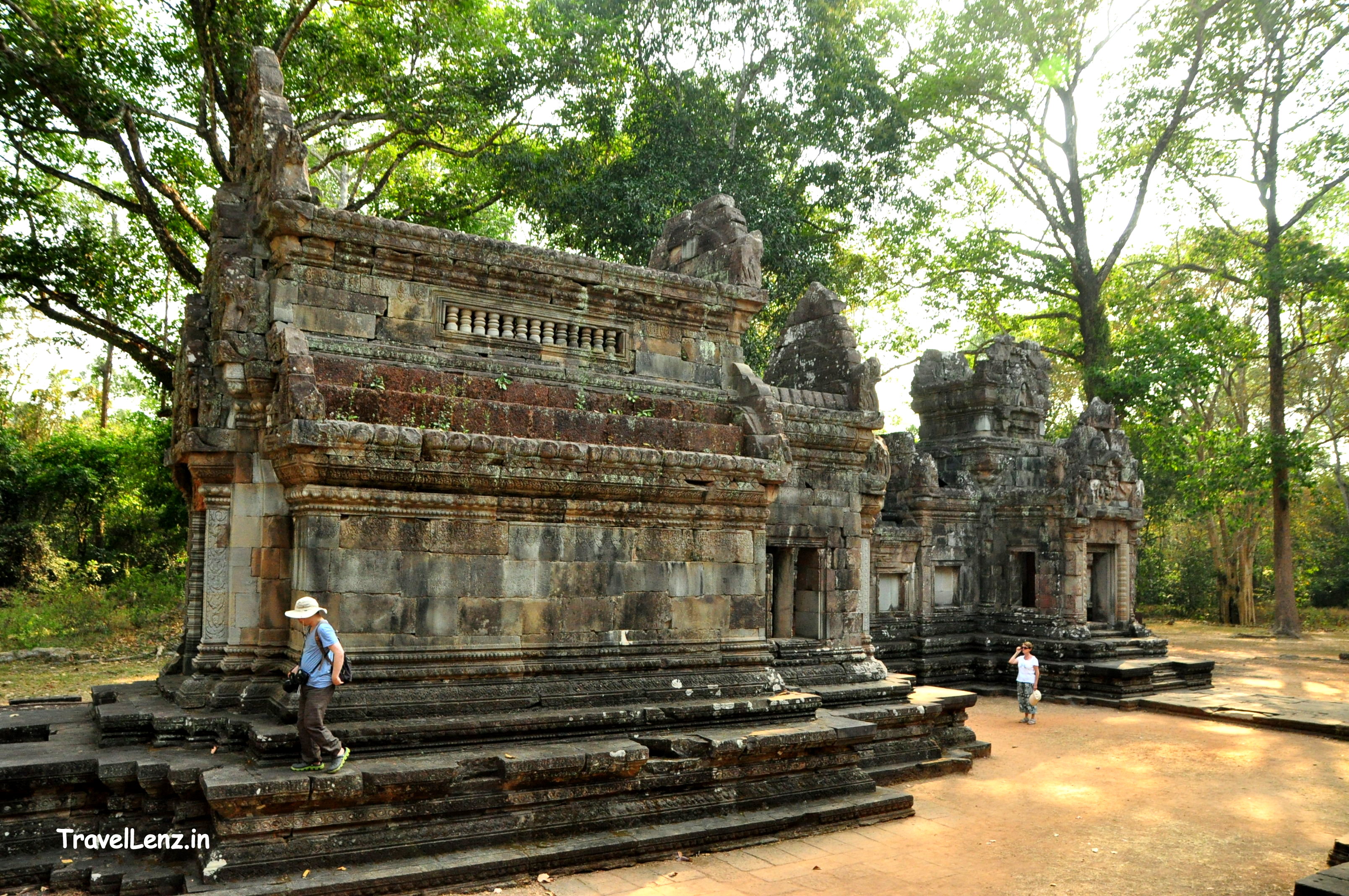 Chau Say Tevoda - library