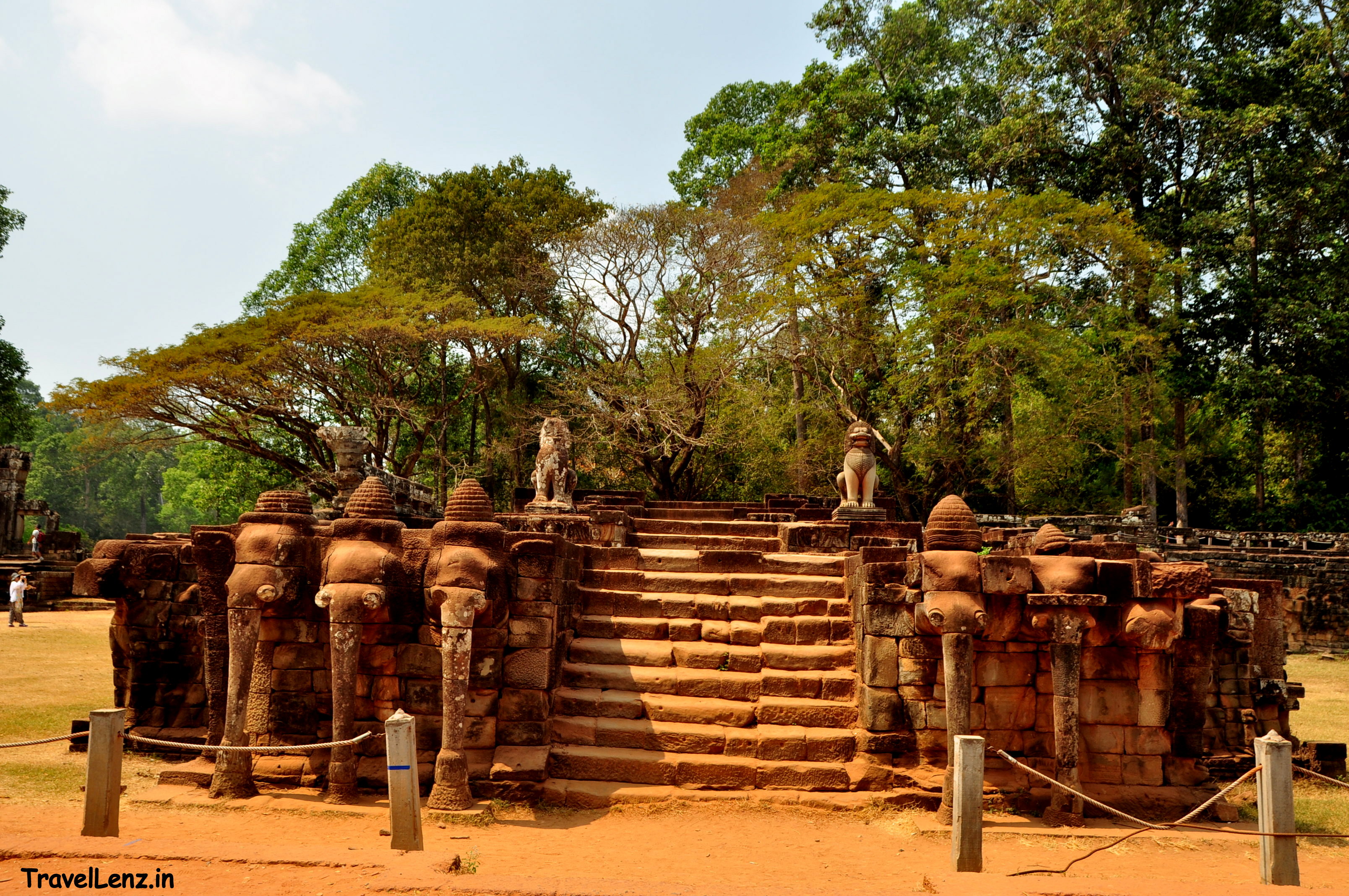 One of the stone steps at the Terrace of the Elephants