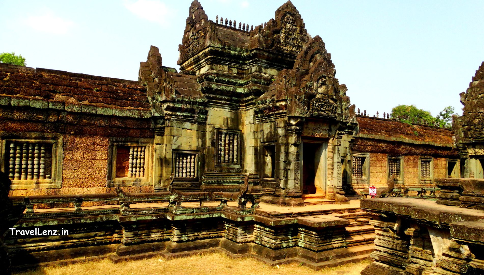 The inner enclosure leading to the central sanctuary